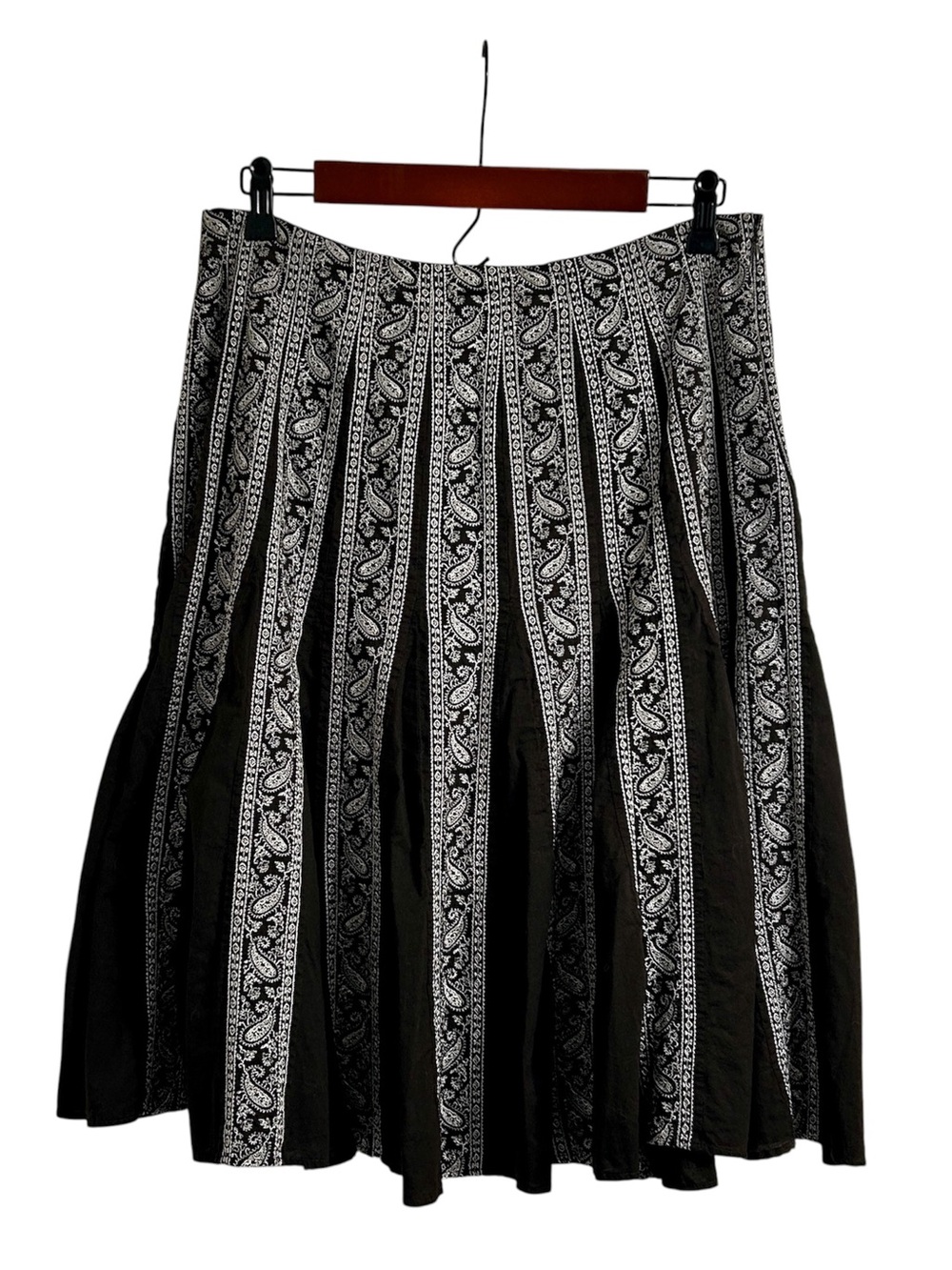Silkland 100%Cotton Black and White Paisley Embroidered Boho A-Line Skirt, Sz 10